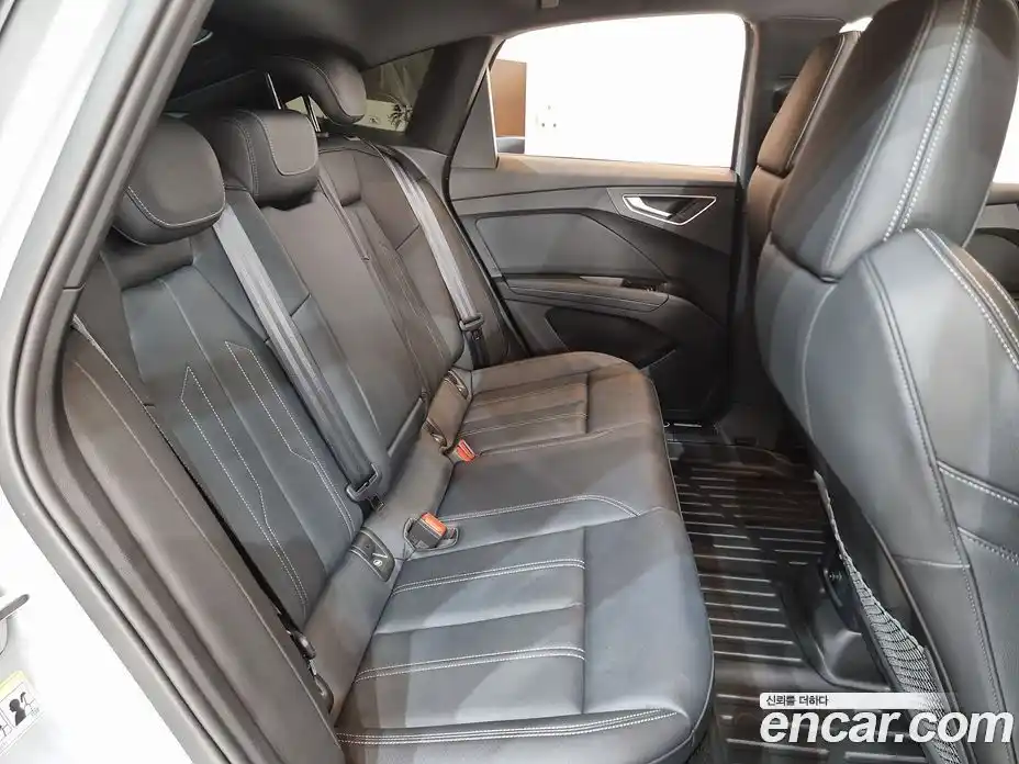 Audi Q4 e-tron 2025 0.2 Автомат в Москве № 230323, фото 15