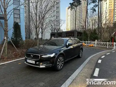 Volvo V90 2024 2.0 Автомат в Москве № 230876, миниатюра 2