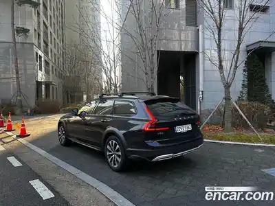 Volvo V90 2024 2.0 Автомат в Москве № 230876, миниатюра 4