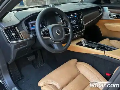 Volvo V90 2024 2.0 Автомат в Москве № 230876, миниатюра 8