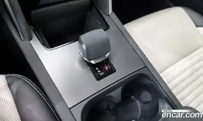 Land Rover Discovery Sport 2024 2.0 Автомат в Москве № 231142, миниатюра 3