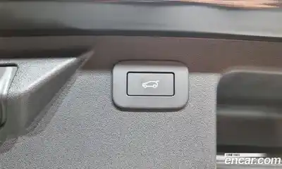 Land Rover Discovery Sport 2024 2.0 Автомат в Москве № 231142, миниатюра 10