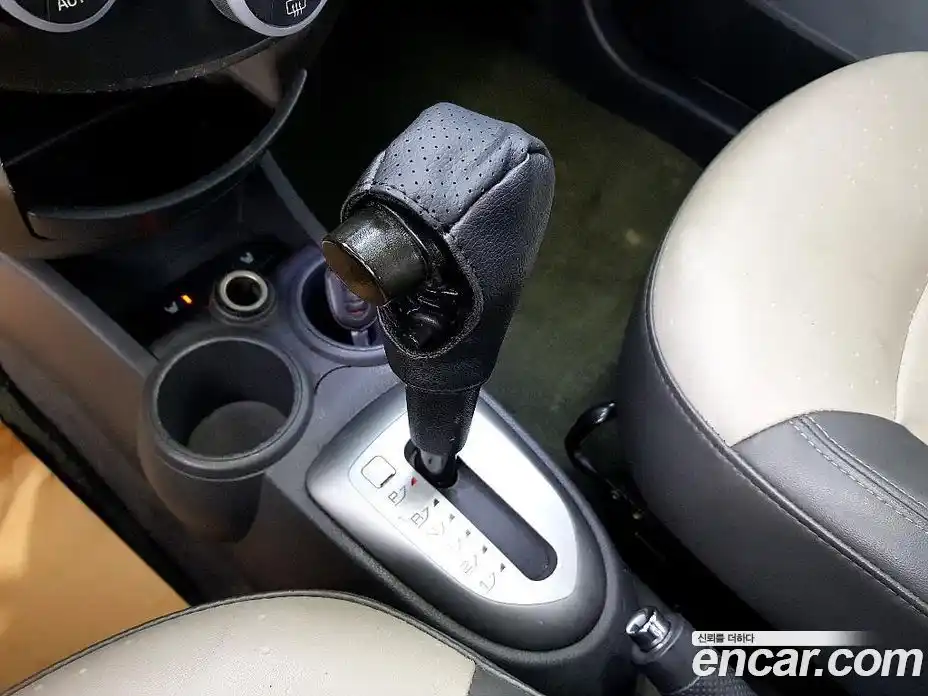 Chevrolet Spark 2012 1.0 Автомат в Москве № 23142, фото 13