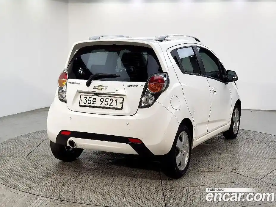 Chevrolet Spark 2012 1.0 Автомат в Москве № 23142, фото 4