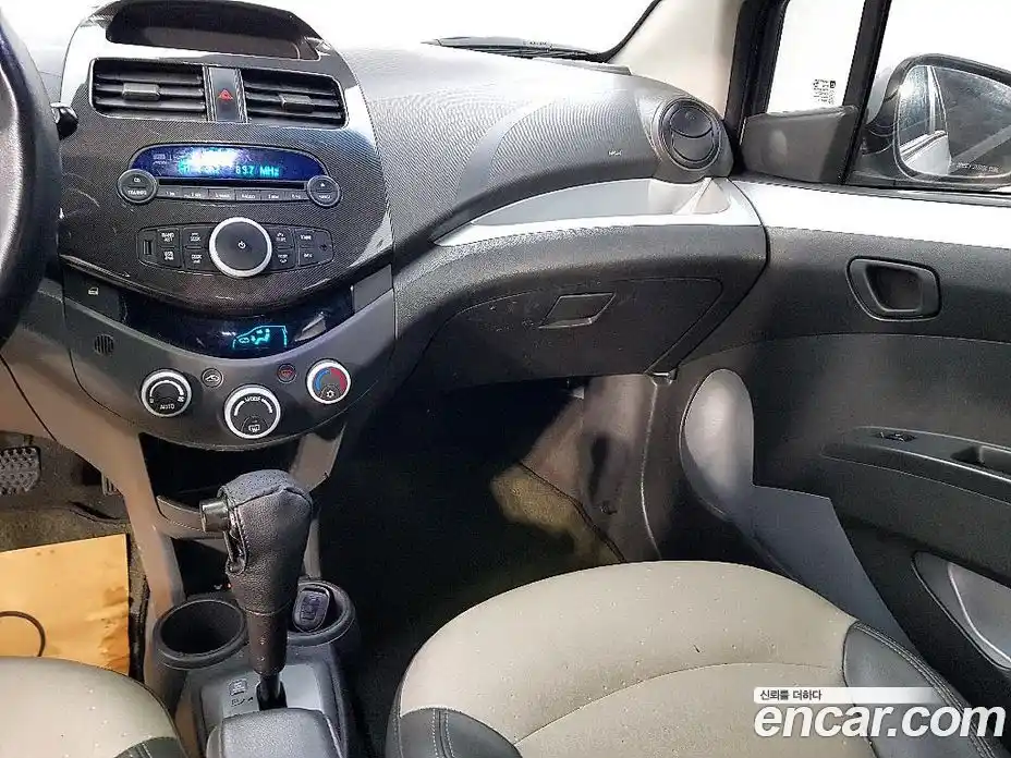 Chevrolet Spark 2012 1.0 Автомат в Москве № 23142, фото 9