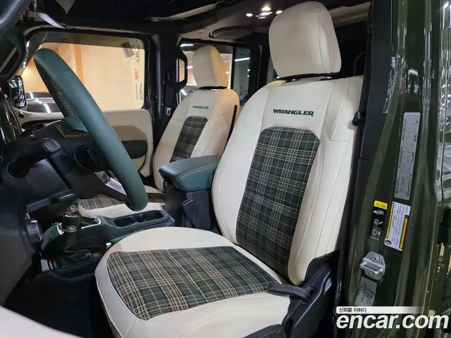 Jeep Wrangler 2020 2.0 Автомат в Москве № 232520, фото 8