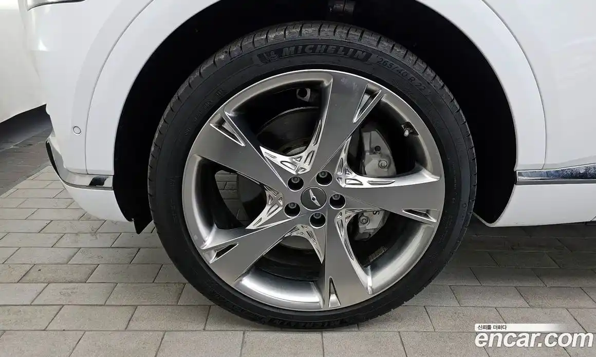 Genesis GV80 2023 2.5 Автомат в Москве № 23426, фото 17