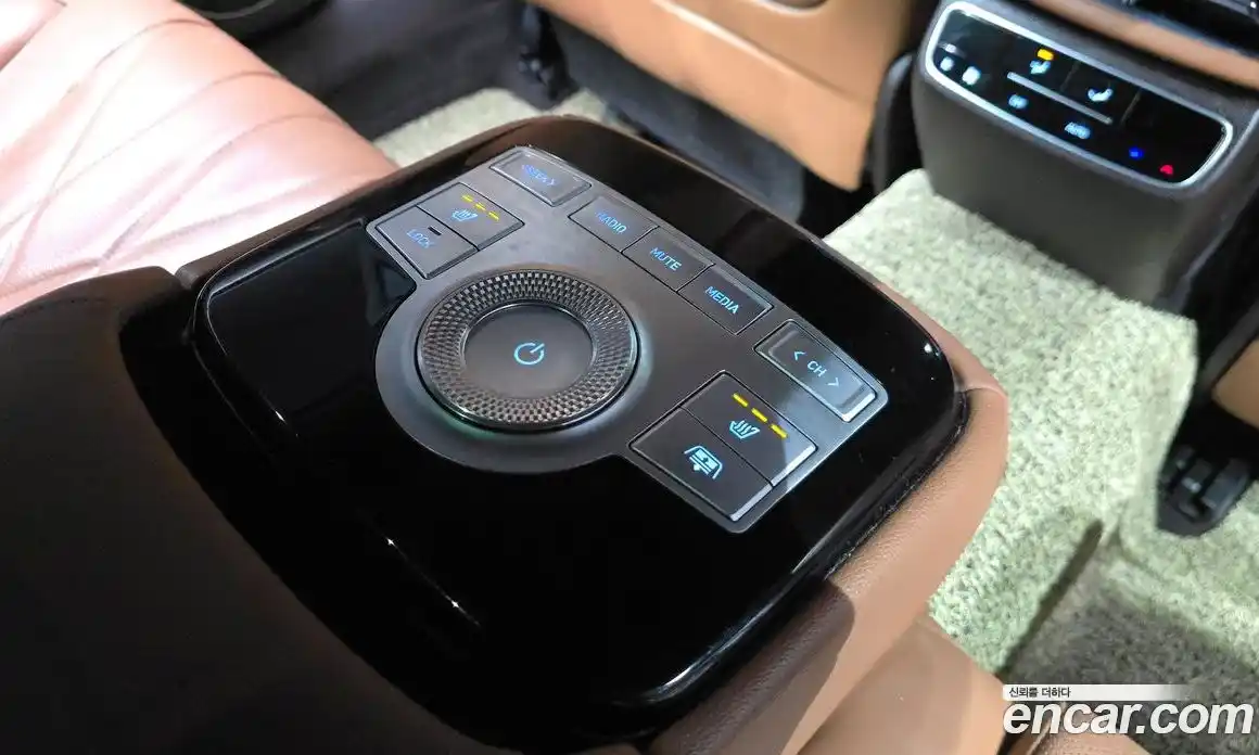 Genesis G80 2022 2.5 Автомат в Москве № 24402, фото 18