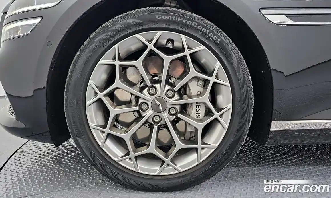 Genesis G80 2023 2.5 Автомат в Москве № 24548, фото 12