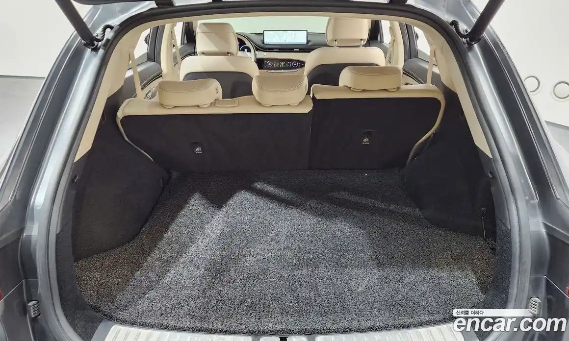 Genesis GV70 2021 2.5 Автомат в Москве № 24922, фото 20