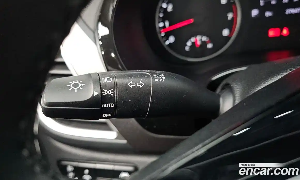 Kia Seltos 2022 1.6 Автомат в Москве № 249718, фото 15