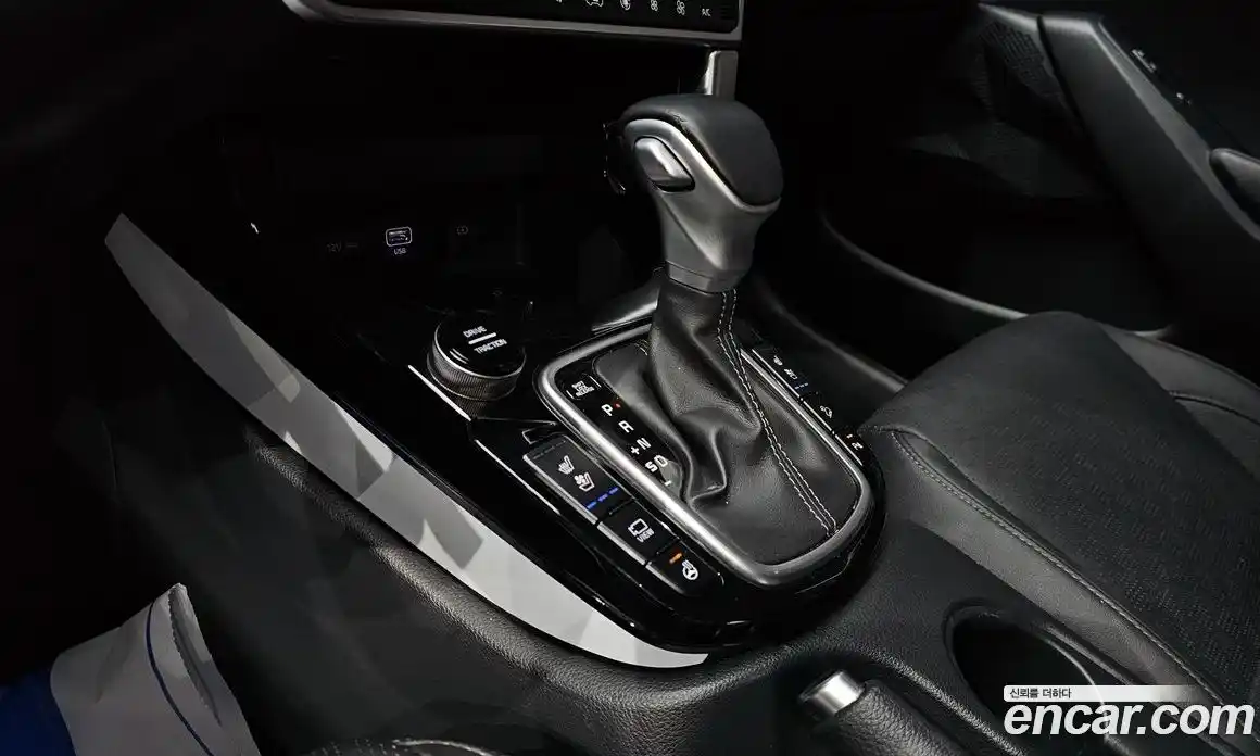 Kia Seltos 2022 1.6 Автомат в Москве № 249718, фото 17