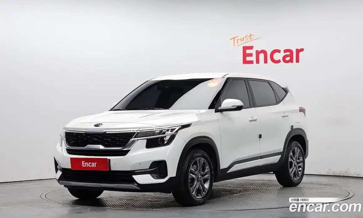 Kia Seltos 2022 1.6 Автомат в Москве № 249718, фото 6