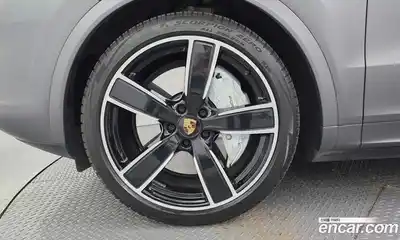 Porsche Cayenne 2020 4.0 Автомат в Москве № 251826, миниатюра 5
