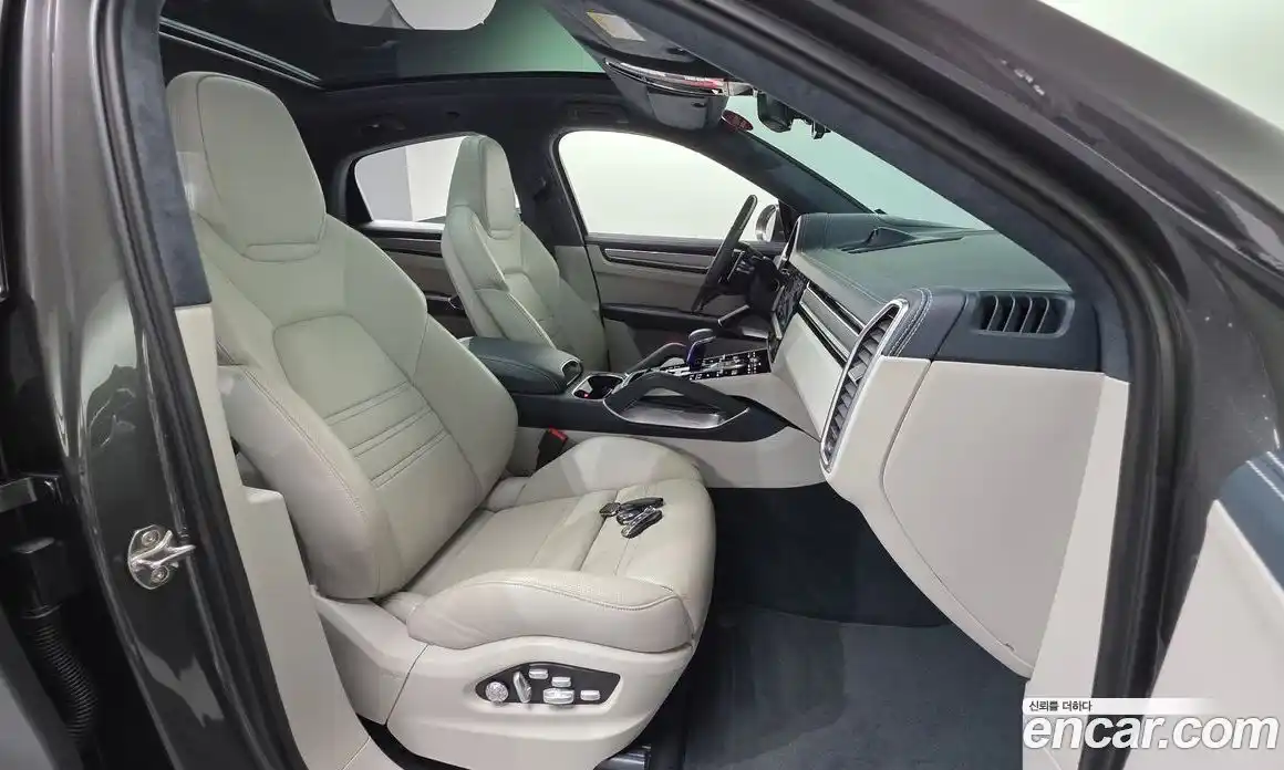 Porsche Cayenne 2020 4.0 Автомат в Москве № 251826, фото 10