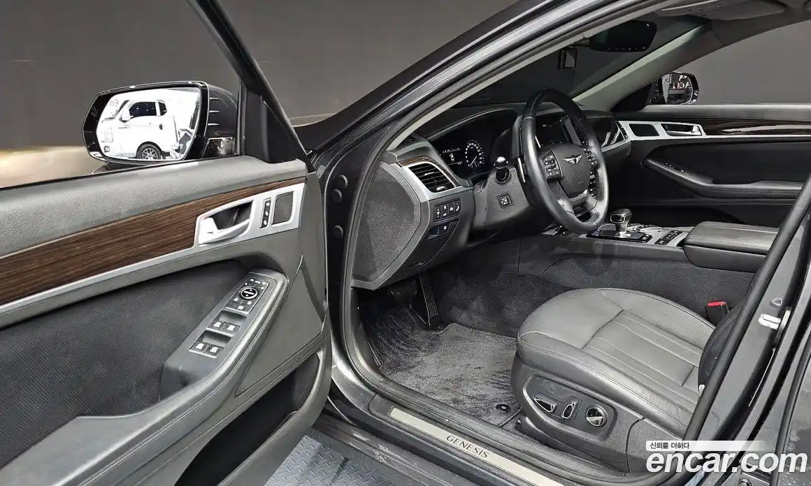 Genesis G80 2018 3.3 Автомат в Москве № 25312, фото 19