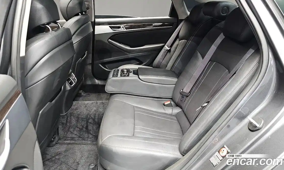 Genesis G80 2018 3.3 Автомат в Москве № 25312, фото 20