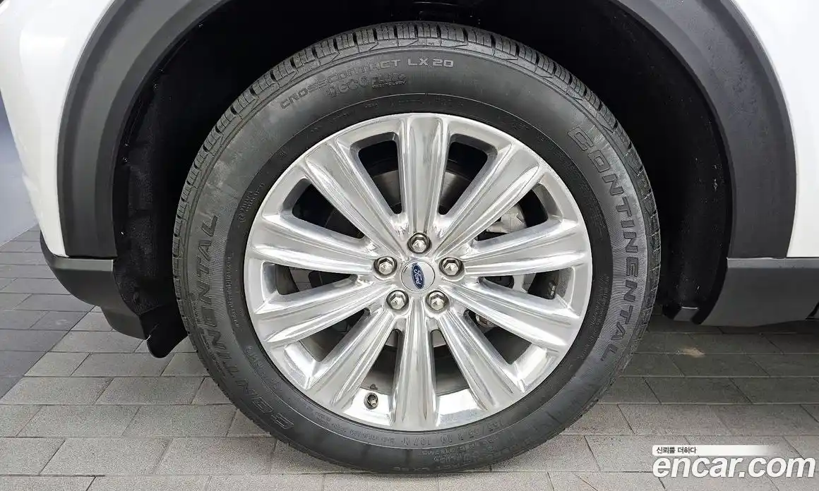 Ford Explorer 2021 2.3 Автомат в Москве № 255579, фото 7