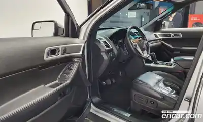 Ford Explorer 2015 3.5 Автомат в Москве № 255635, миниатюра 10