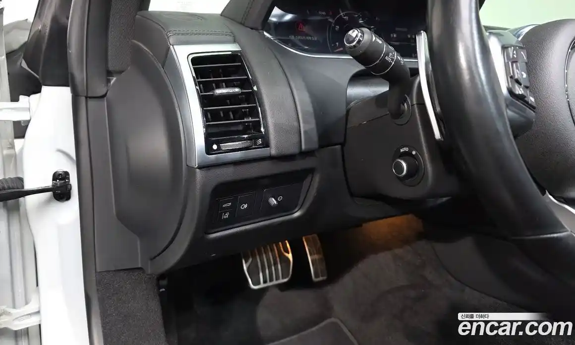 Jaguar F-Type 2021 2.0 Автомат в Москве № 256077, фото 13