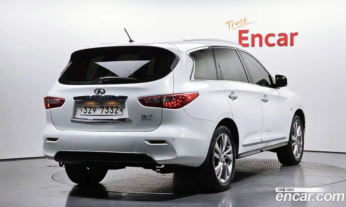 Infiniti JX 2013 3.5 Автомат в Москве № 256181, фото 16