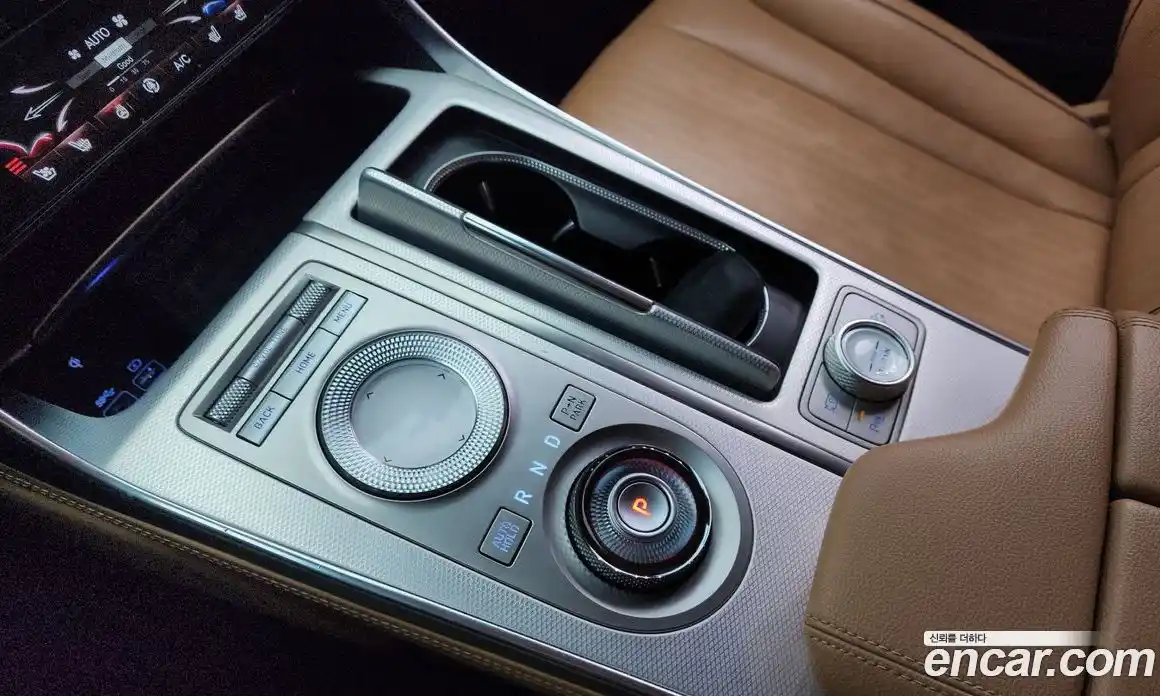 Genesis GV80 2022 3.0 Автомат в Москве № 25655, фото 18