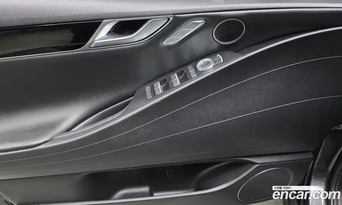 Genesis G80 2021 2.5 Автомат в Москве № 26142, фото 18