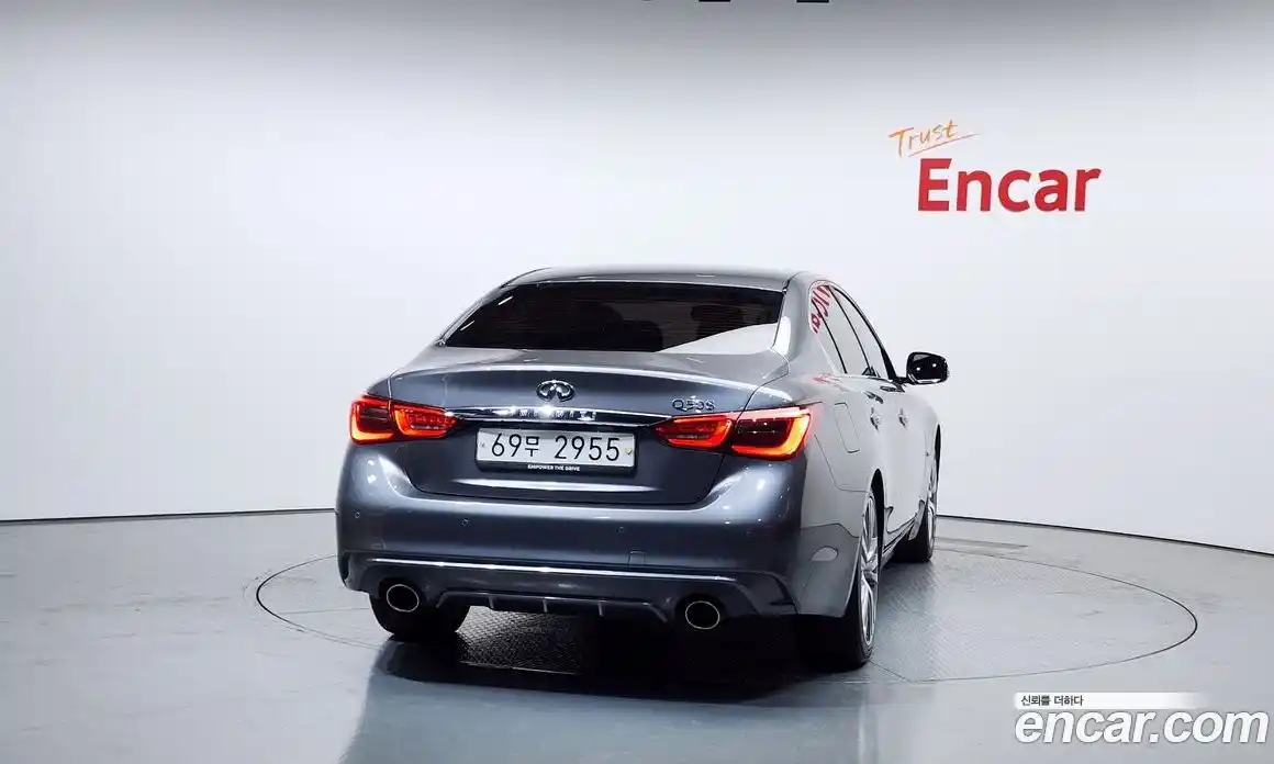 Infiniti Q50 2018 3.5 Автомат в Москве № 267459, фото 13