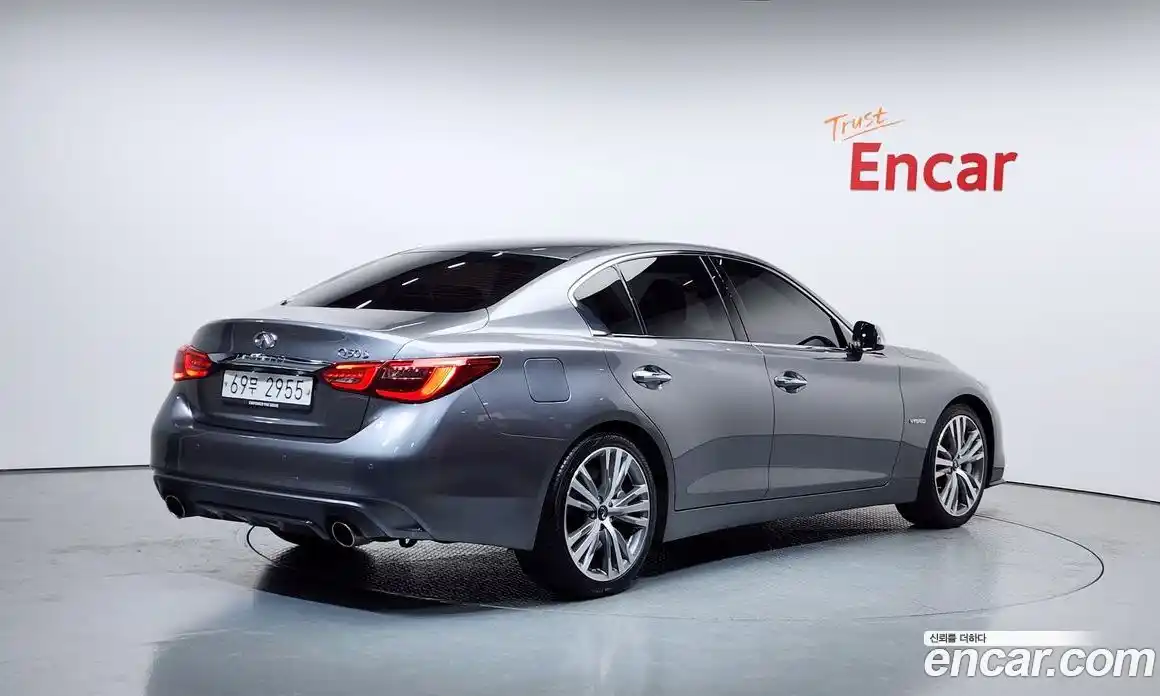 Infiniti Q50 2018 3.5 Автомат в Москве № 267459, фото 15