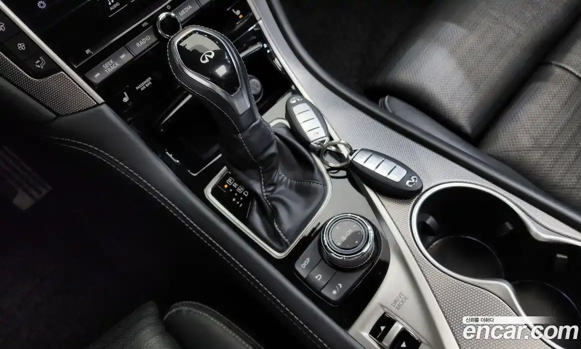 Infiniti Q50 2018 3.5 Автомат в Москве № 267459, фото 5