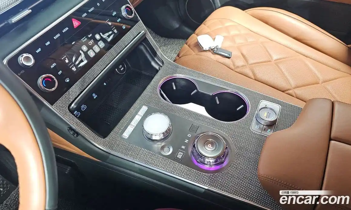 Genesis GV80 2024 2.5 Автомат в Москве № 26853, фото 8