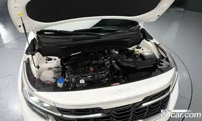 Kia Seltos 2024 1.6 Автомат в Москве № 268554, миниатюра 11