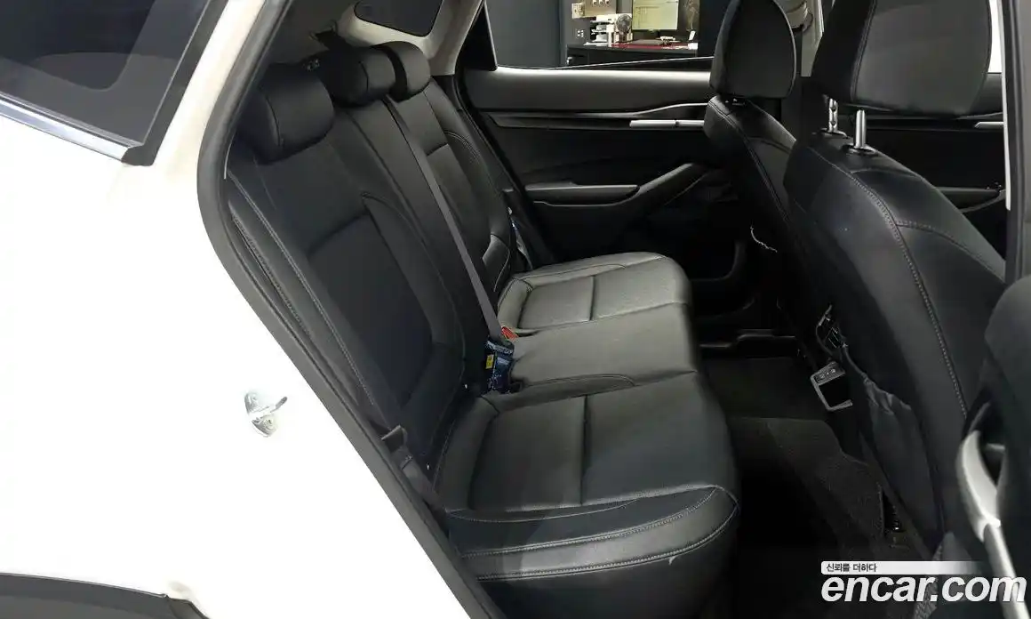 Kia Seltos 2024 1.6 Автомат в Москве № 268554, фото 14