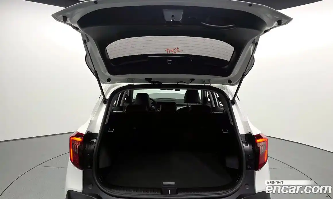 Kia Seltos 2024 1.6 Автомат в Москве № 268554, фото 16