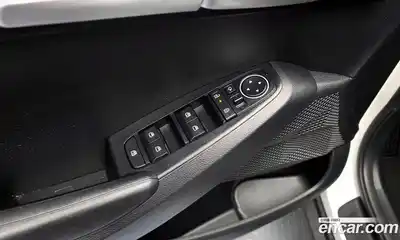 Kia Seltos 2024 1.6 Автомат в Москве № 268554, миниатюра 10