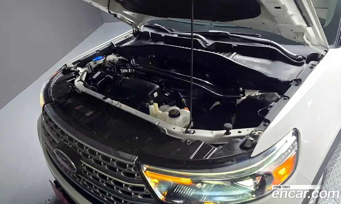 Ford Explorer 2020 2.3 Автомат в Москве № 273393, фото 18