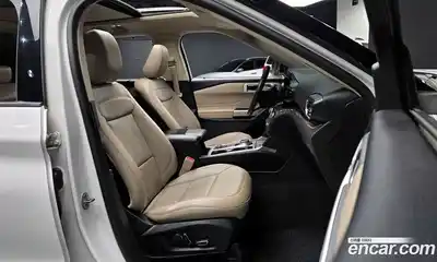 Ford Explorer 2020 2.3 Автомат в Москве № 273393, миниатюра 2