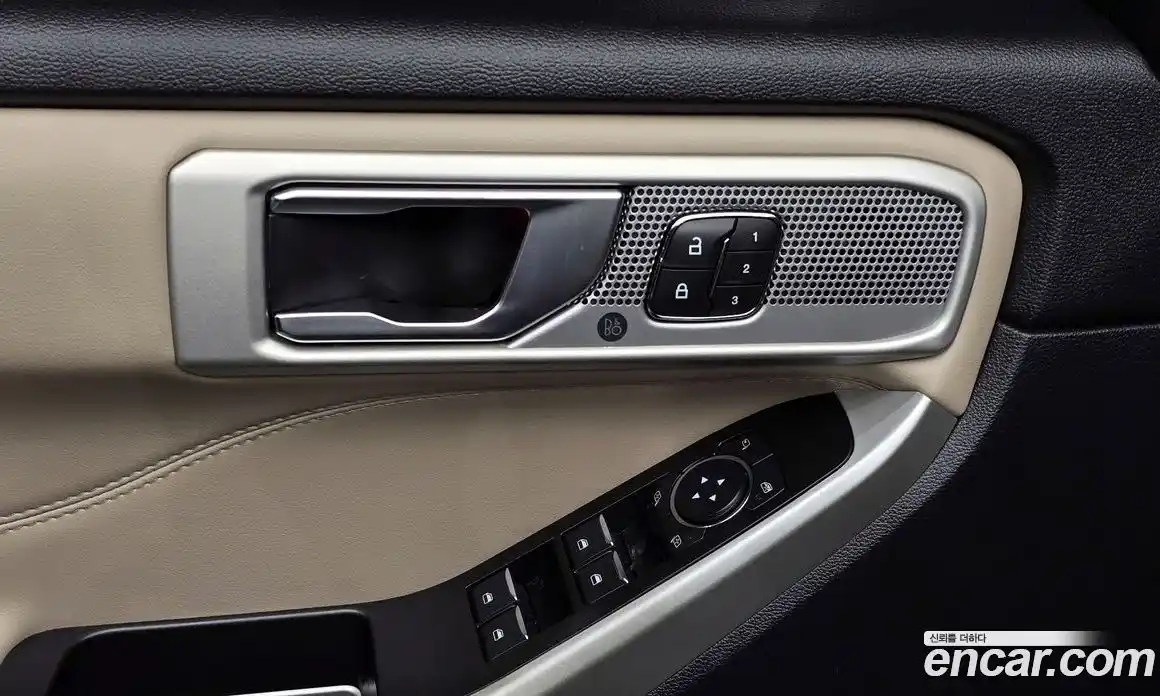 Ford Explorer 2020 2.3 Автомат в Москве № 273393, фото 4