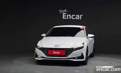 Hyundai Avante 2023 1.6 Автомат в Москве № 274155, миниатюра 3