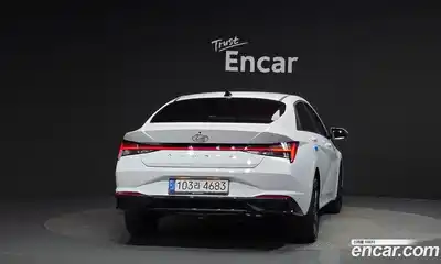 Hyundai Avante 2023 1.6 Автомат в Москве № 274155, миниатюра 4