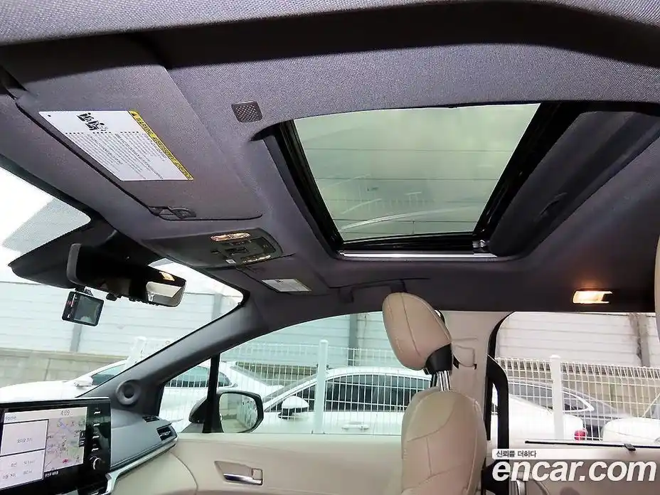 Toyota Sienna 2021 2.5 Автомат в Москве № 279770, фото 16