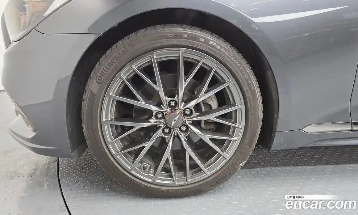 Genesis G80 2018 3.3 Автомат в Москве № 289783, фото 19