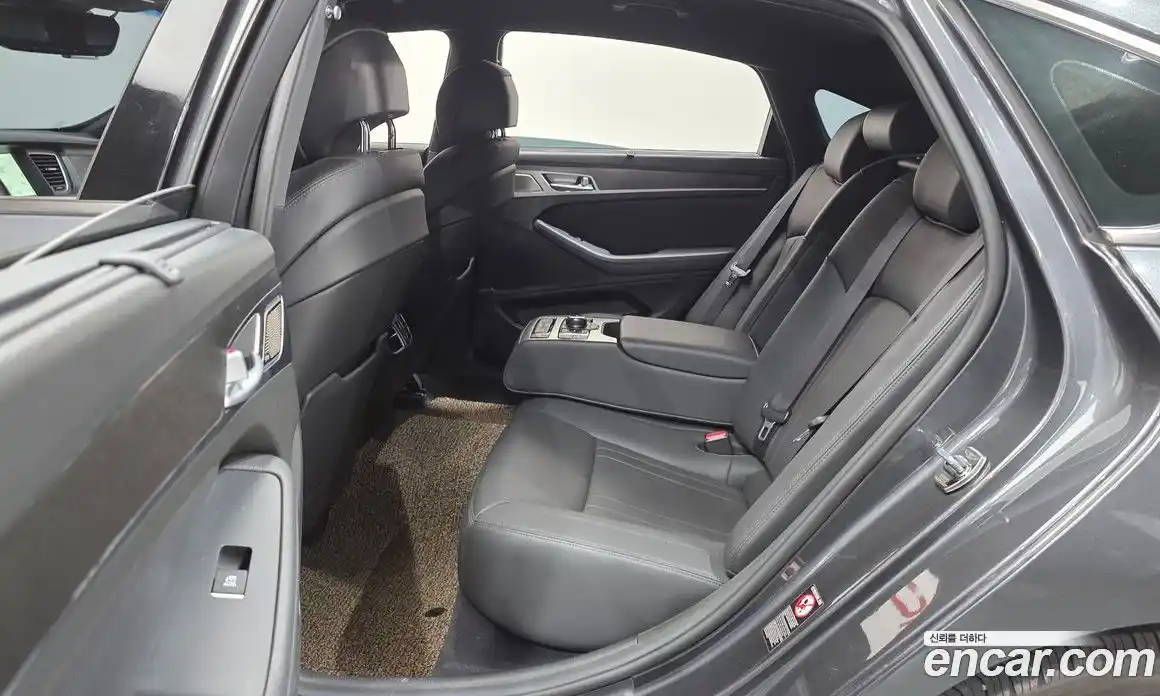 Genesis G80 2018 3.3 Автомат в Москве № 289783, фото 3