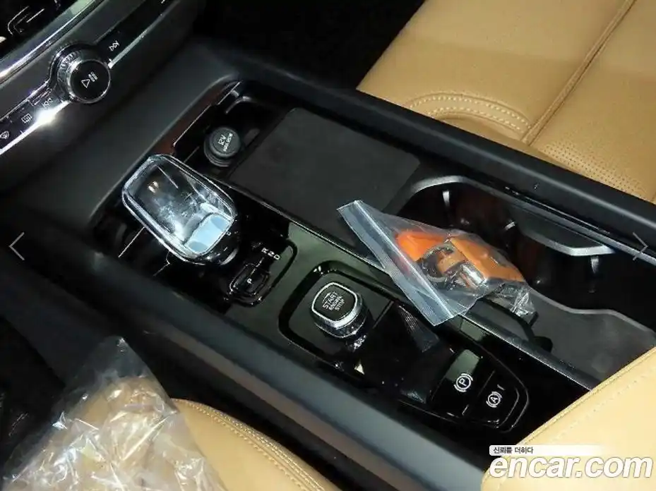 Volvo V60 2025 2.0 Автомат в Москве № 293919, фото 12