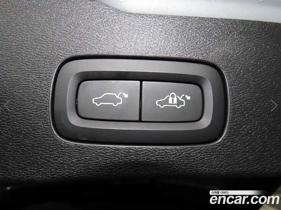 Volvo V60 2025 2.0 Автомат в Москве № 293919, фото 16