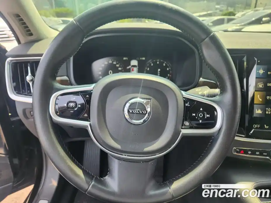 Volvo S90 2017 2.0 Автомат в Москве № 294055, фото 8