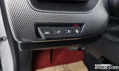 Renault XM3 2023 1.6 Автомат в Москве № 298986, миниатюра 9