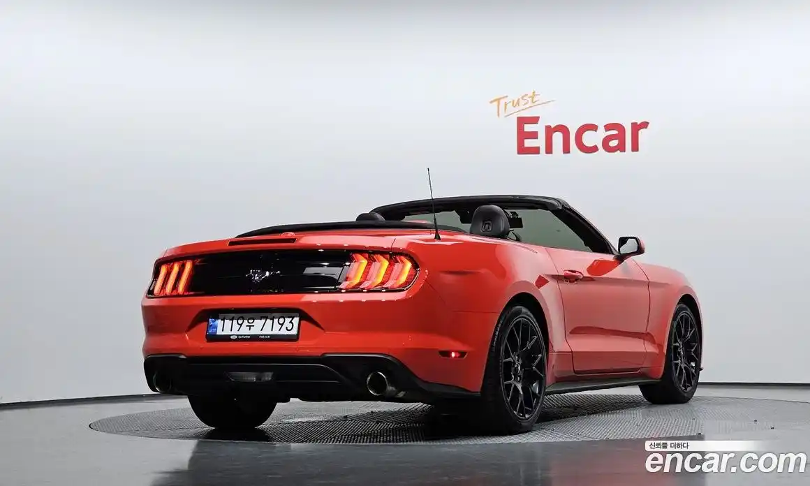 Ford Mustang 2022 2.3 Автомат в Москве № 303102, фото 17