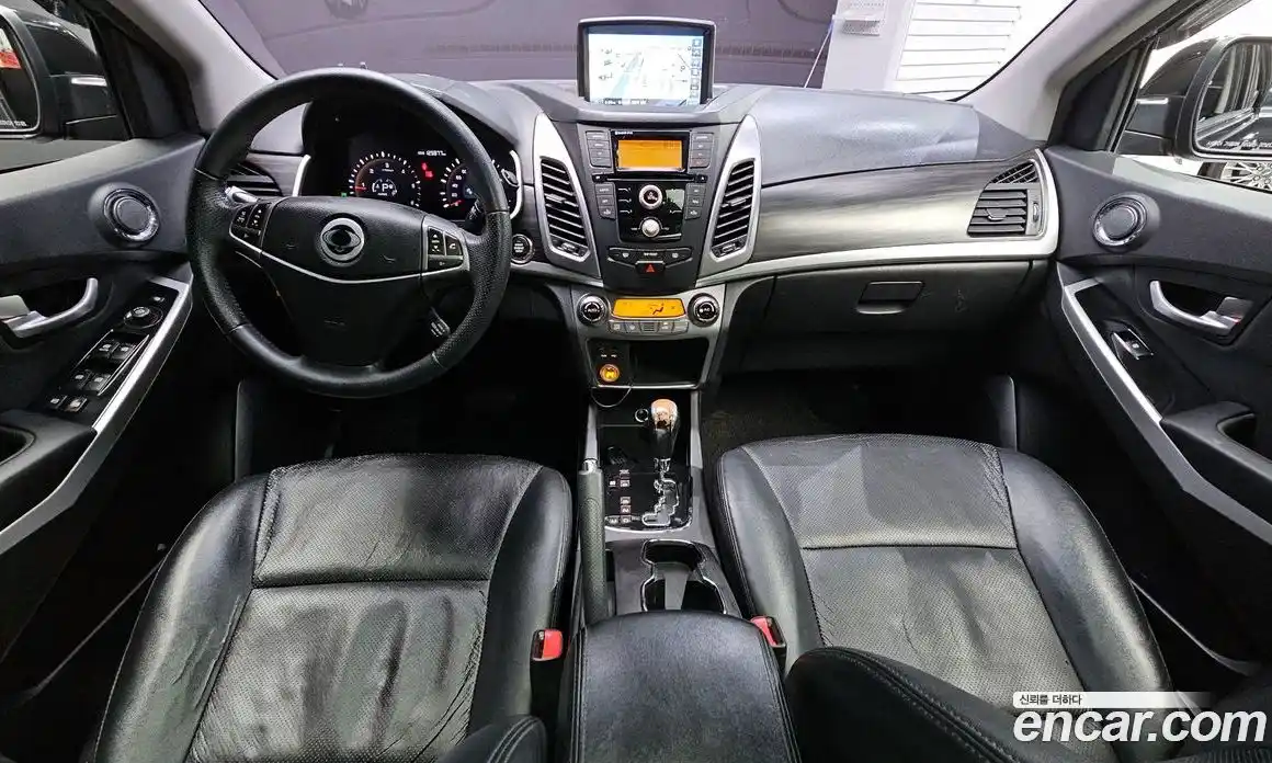 SsangYong Korando 2015 2.0 Автомат в Москве № 30498, фото 16