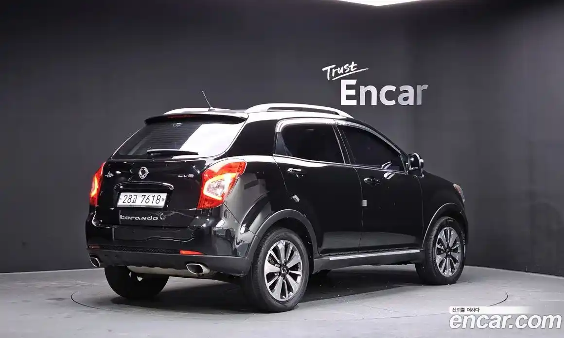 SsangYong Korando 2015 2.0 Автомат в Москве № 30498, фото 18